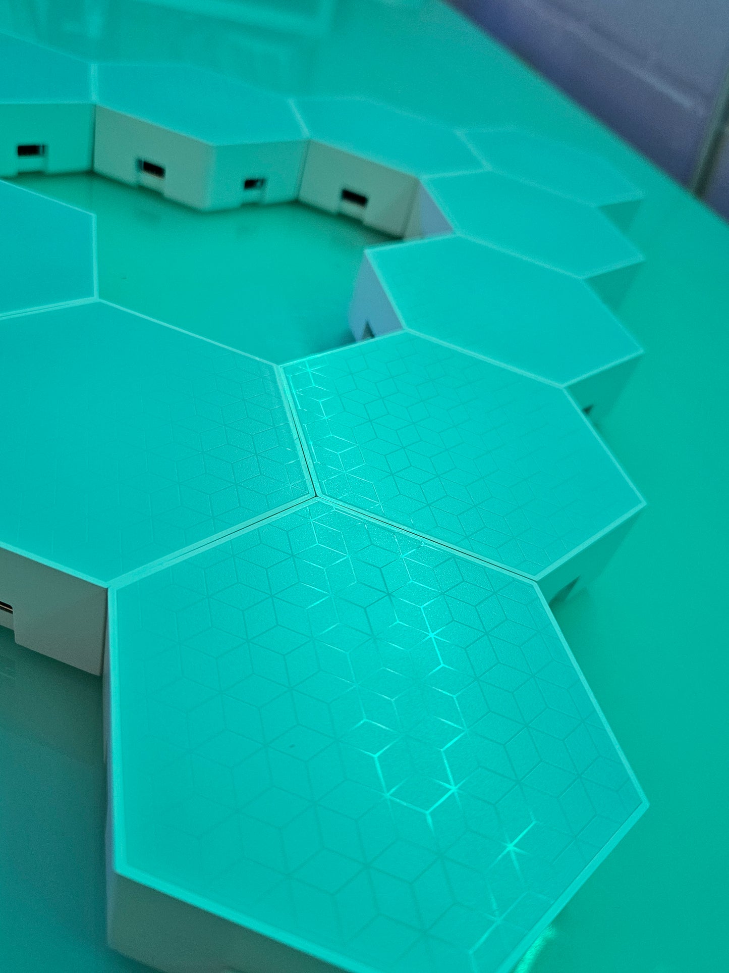RGBIC LED Hexagon Wand Panels – App- & Remote-Steuerung (12er Set)