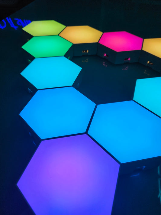 RGBIC LED Hexagon Wand Panels – App- & Remote-Steuerung (12er Set)